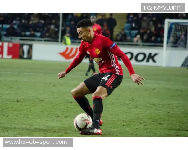 林加德绝杀时刻错失良机仰天长叹抱头难以置信的瞬间